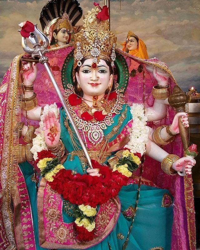 Joyful Captions For Instagram To Celebrate Navratri 🎉💃