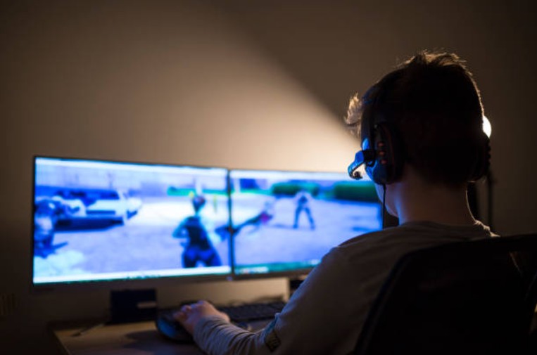 The Influence Of Online Gaming On Digital Communities