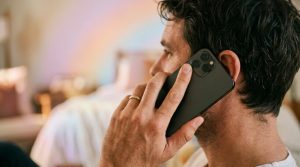 Why I Quit a Dating App After 10 Years: A Gay Man's Dating Reset
